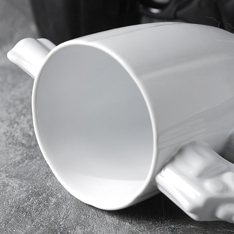 Taza de diseño con asa de pistola ultra original 