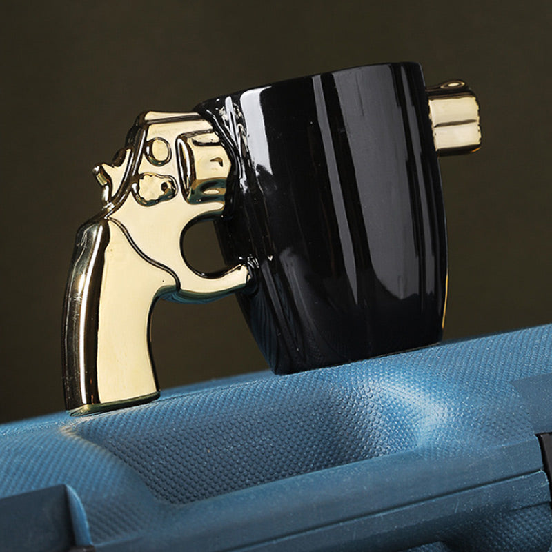 Taza de diseño con asa de pistola ultra original 